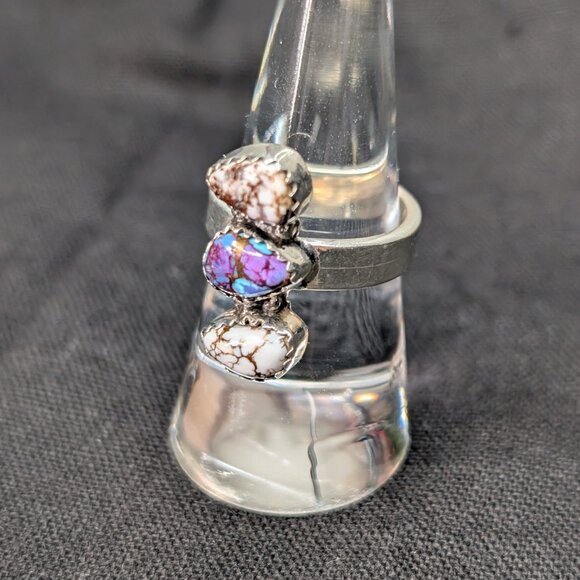 💜 Sterling Silver Triple-Stone Ring – Size 9 – Artisan Styl - Picture 2 of 8